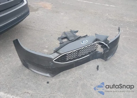 2018 Ford Focus S from USA, damaged, VIN 1FADP3E28JL306622